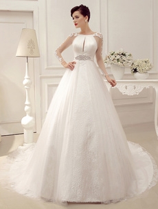Ivory Chapel Train Applique Pleated Bridal Wedding Gown