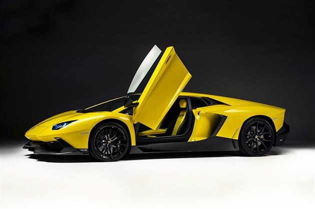 Lamborghini Aventador LP 720-4 50th Anniversary Edition - Image 2