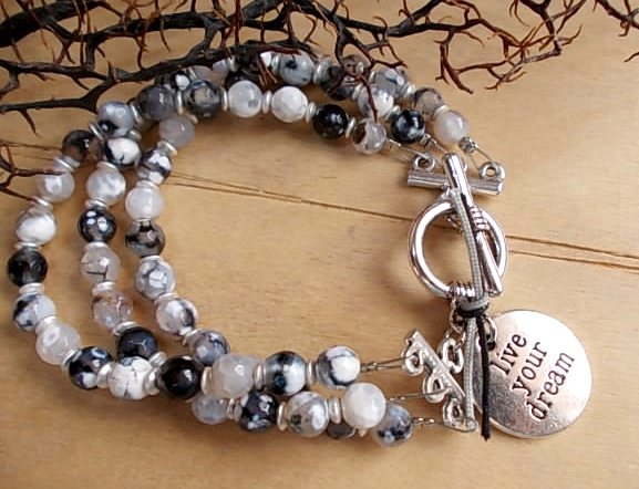 "Live your dream"...with dzi beads