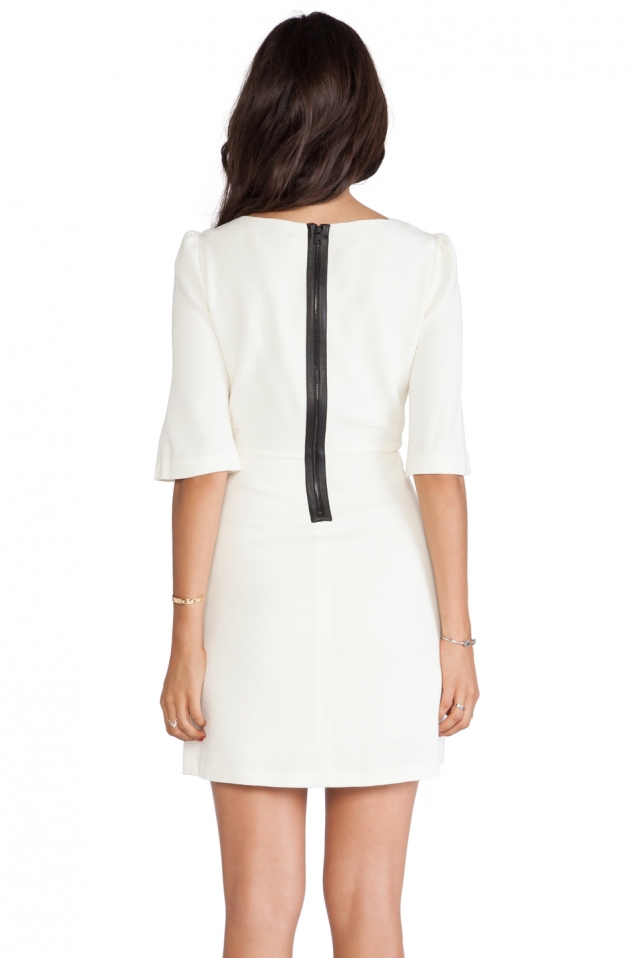 MAELY BELL SLEEVE DRESS - Image 2