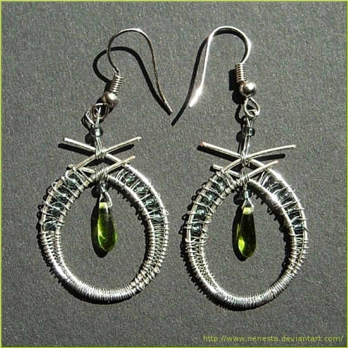 wire circle earrings