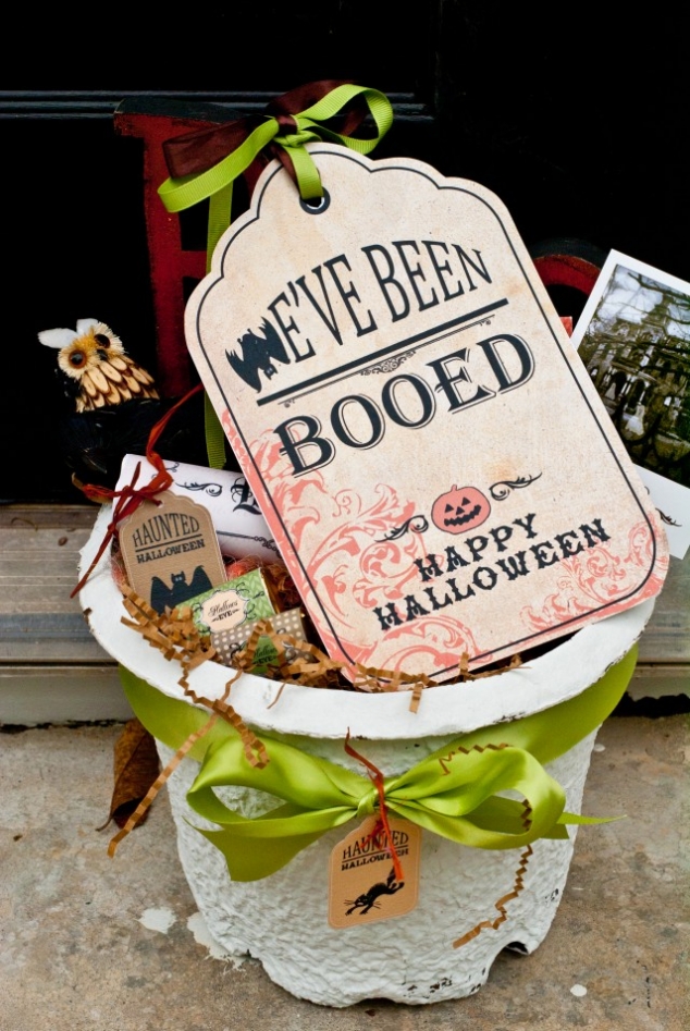 You've been BOOED!!!!!!