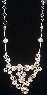 wire swirls necklace