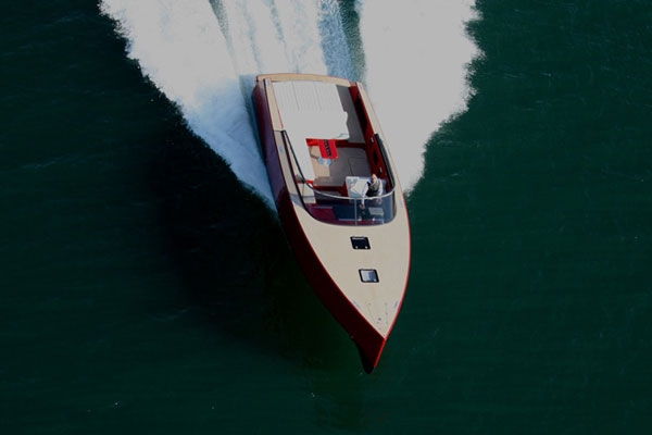 VanDutch Marine V40