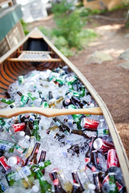 Canoe turns cooler - FaveThing.com