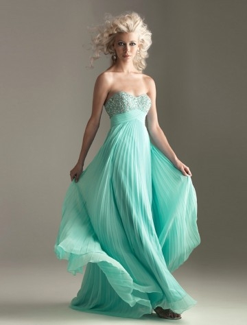 Love this gown!