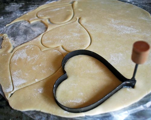Sweetheart Cherry Pies - Image 3