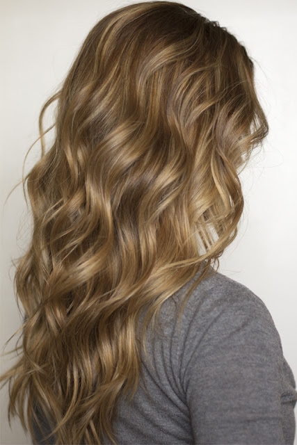 How to Keep Curls in Straight Hair