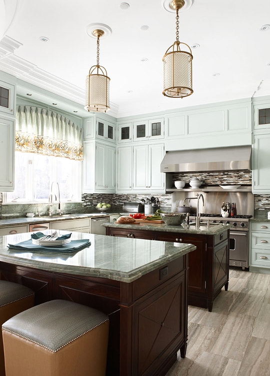 Someone pinch me.  Dream kitchen! Again from another angle