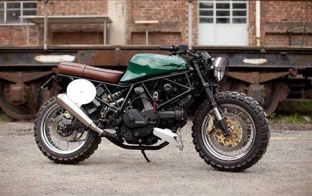 Marco Artizzu customized Ducati Super Sport 600 - Image 2