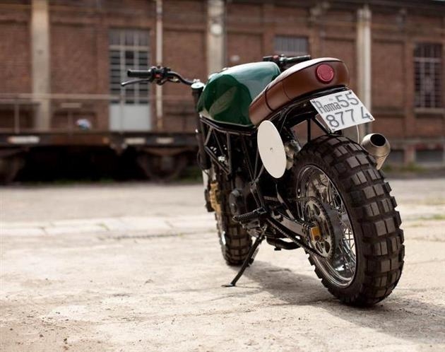 Marco Artizzu customized Ducati Super Sport 600 - Image 3