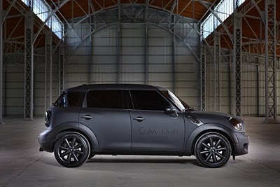 Matte Black Mini Countryman - Image 3