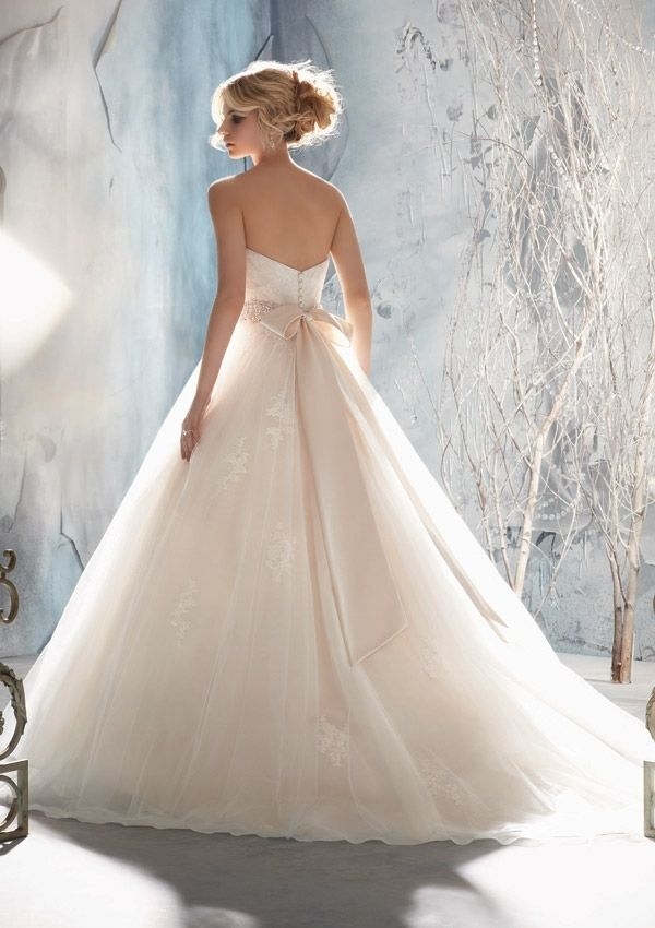 New white/ivory wedding dress  - Image 2