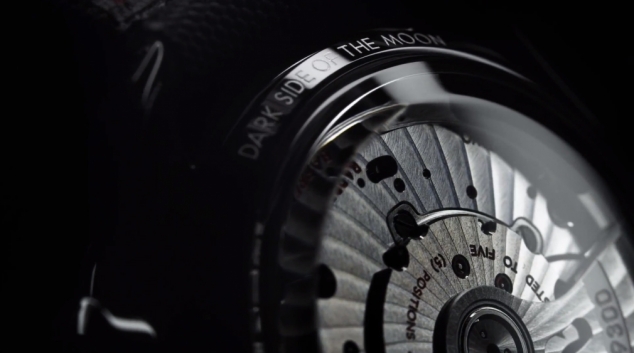 Omega Speedmaster “Dark Side Of The Moon” - Image 3