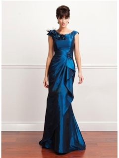 Pretty Sweetheart Neckline Strapless Ball Gown 