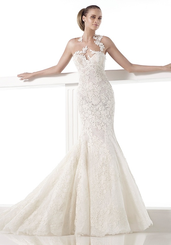  PRONOVIAS  Carezza