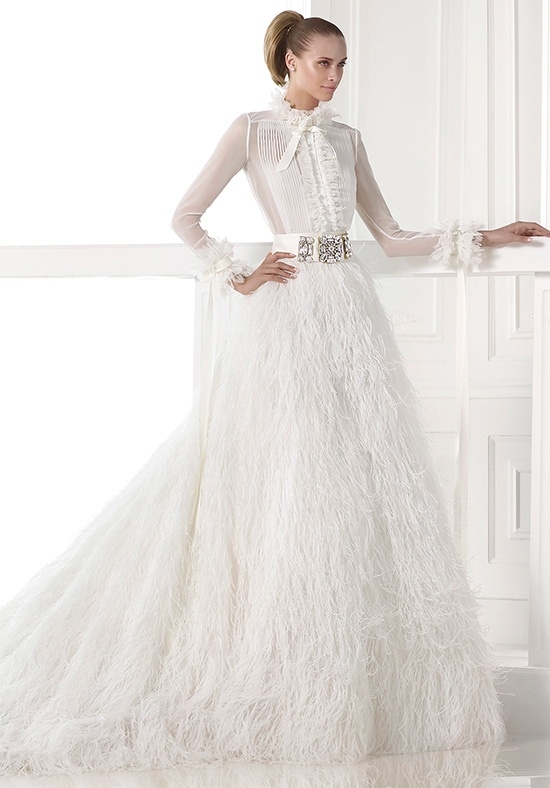  PRONOVIAS  Carmit