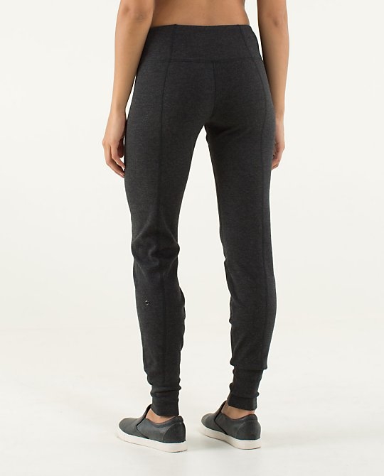 Really cozy yoga pants - Image 2