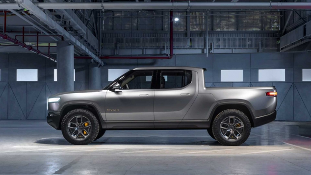 Rivian R1T Pickup Truck - Image 3