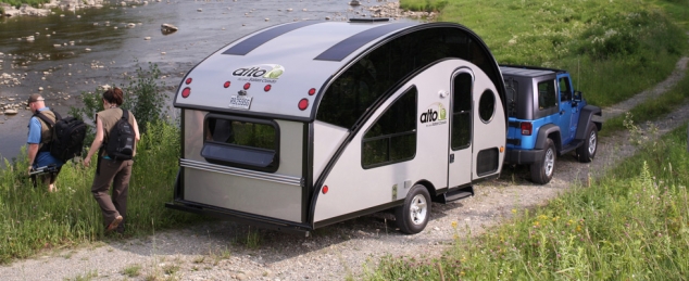 Safari Condo Alto R1723 ultralight travel trailer - Image 2