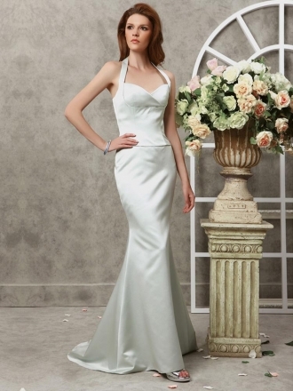 Satin Halter Trompete / Mermaid Abendkleid mit Knopf