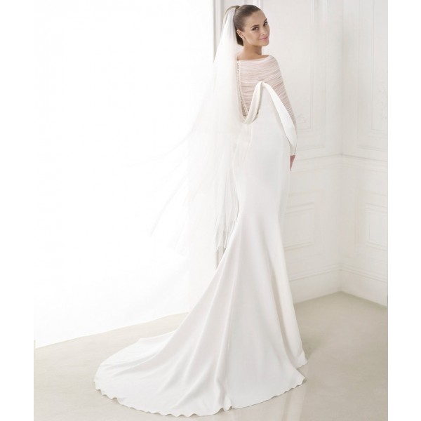 Sexy Trumpet/Mermaid Bateau Off-the-shoulder Sweep/Brush Train Satin&Tulle Wedding Dresses