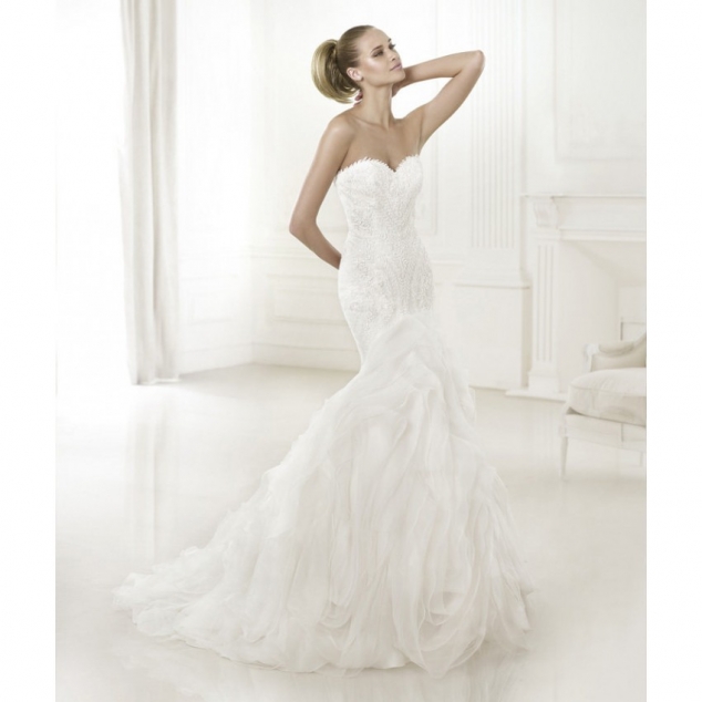 Sexy Trumpet/Mermaid Sweetheart Sequins Cascading Ruffles Lace Sweep/Brush Train Wedding Dresses