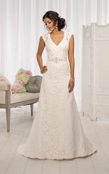 Sheath Column V-Neck Brush Train Ivory Lace Wedding Dress B14E3A013