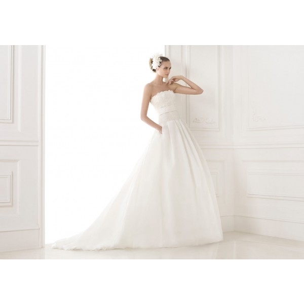 Simple A-line Strapless Lace Pockets Sweep/Brush Train Organza Wedding Dresses - Image 2