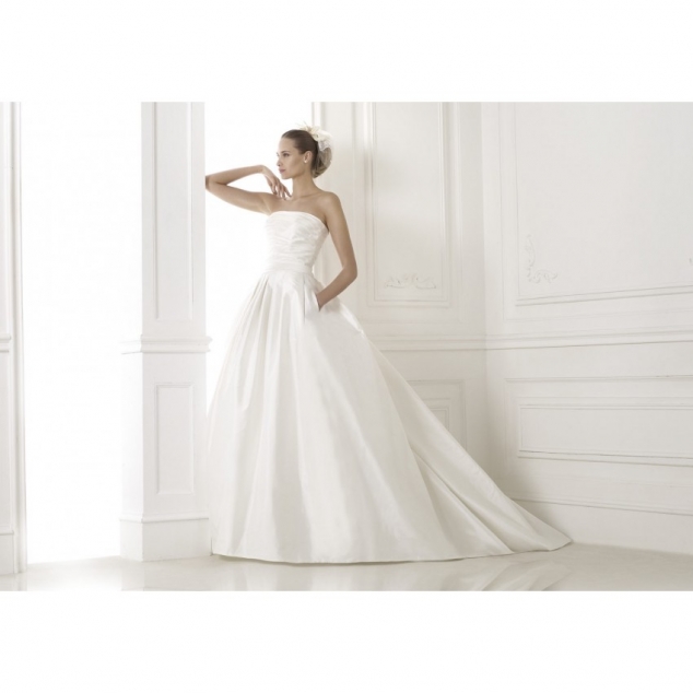 Simple A-line Strapless Pockets Ruching Sweep/Brush Train Taffeta Wedding Dresses - Image 2