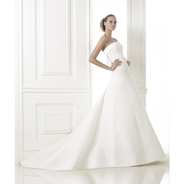 Simple A-line Strapless Sweep/Brush Train Satin Wedding Dresse - Image 2