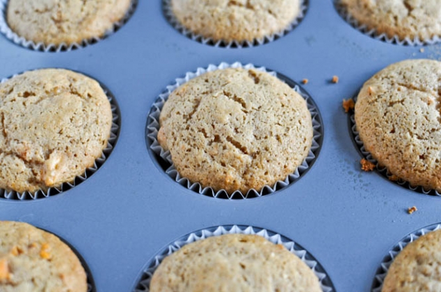 Sweet Potato Pie Cupcakes with Marshmallow Frosting. - Image 2