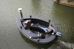 The Hot Tug - Image 2