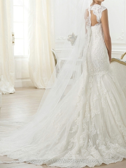 Trumpet/Mermaid Queen-anne Lace Tulle Court Train Beading Wedding Dresses - Image 2