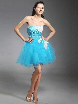 Tüll trägerlos A-Linie Ballkleid mit Applikation