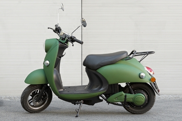 Unu Electric Scooter - Image 2