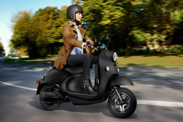Unu Electric Scooter - Image 3