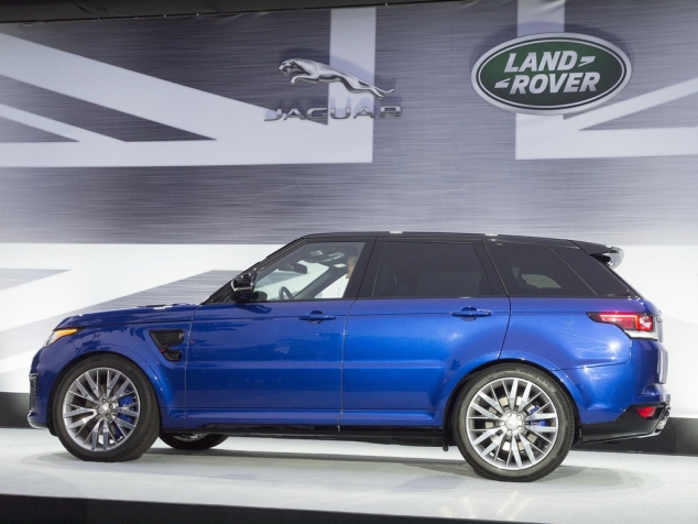 US debut of the Range Rover Sport SVR at the 2014 Monterey Car Week - Image 2