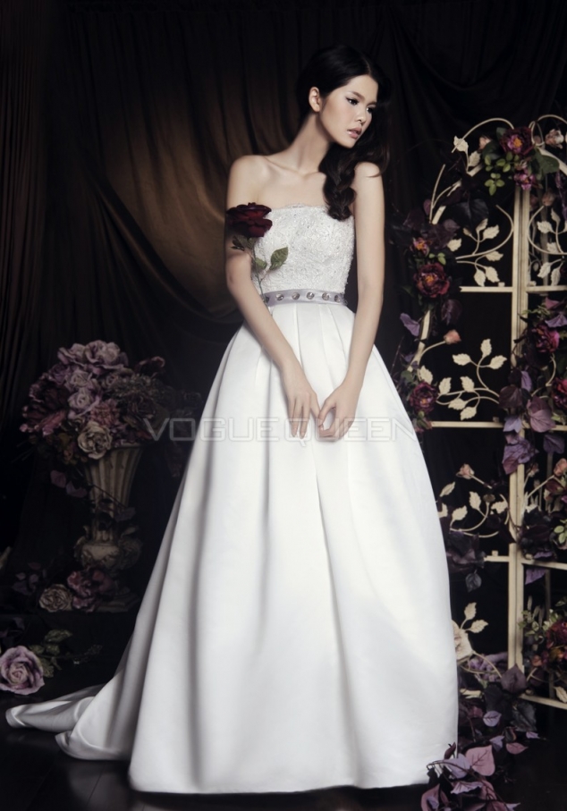 Vintage wedding dress 2014