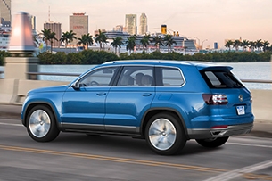 VW 2013 CrossBlue SUV concept - Image 3