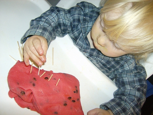 Watermelon playdough - Image 3