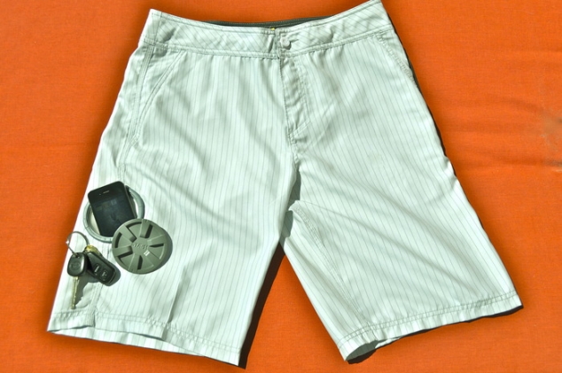 Waterproof pocket shorts