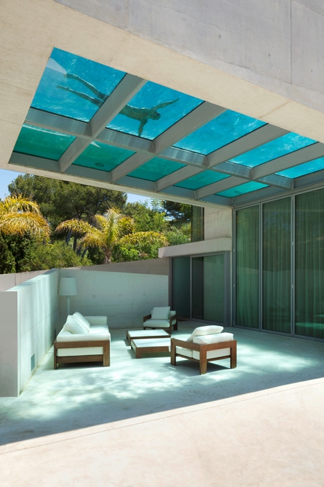 Wiel Arets' Jellyfish House - Image 2