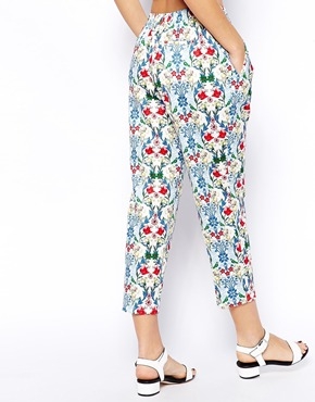 women fashion - Image 2