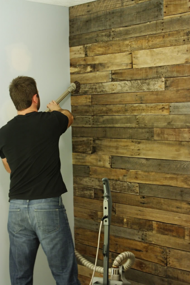 Wood accent wall - FaveThing.com