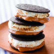 10 delicious s'mores & camping desserts - S'more Fun