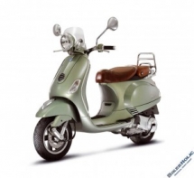 2010 Vespa LXV 125 ie scooter - Cars & Motorcyles
