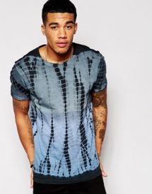 ASOS T-Shirt in Dip Dye and Relaxed Fit - T-Shirts