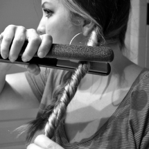 Beach Waves - Hair and Nails