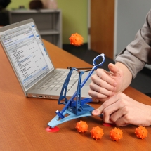 Air Strike Catapult - Games